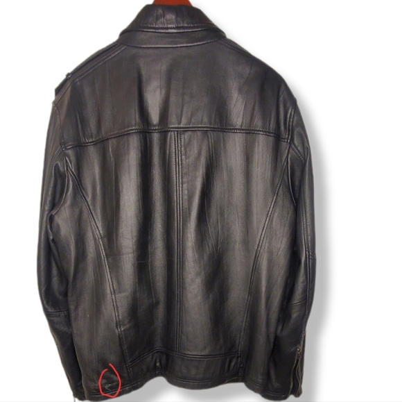 Danier leather jacket - Picture 3 of 9